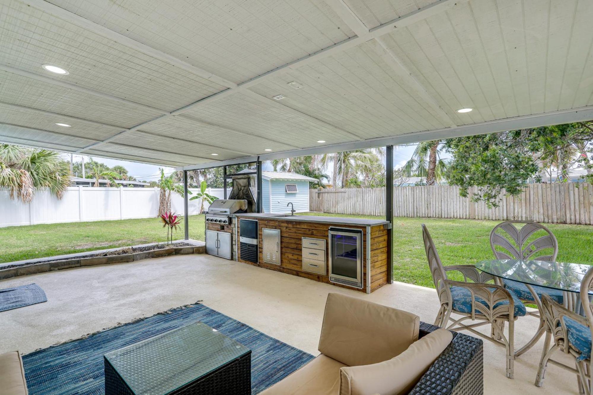 Pet-Friendly Cocoa Beach Home Walk To Beach! Dış mekan fotoğraf